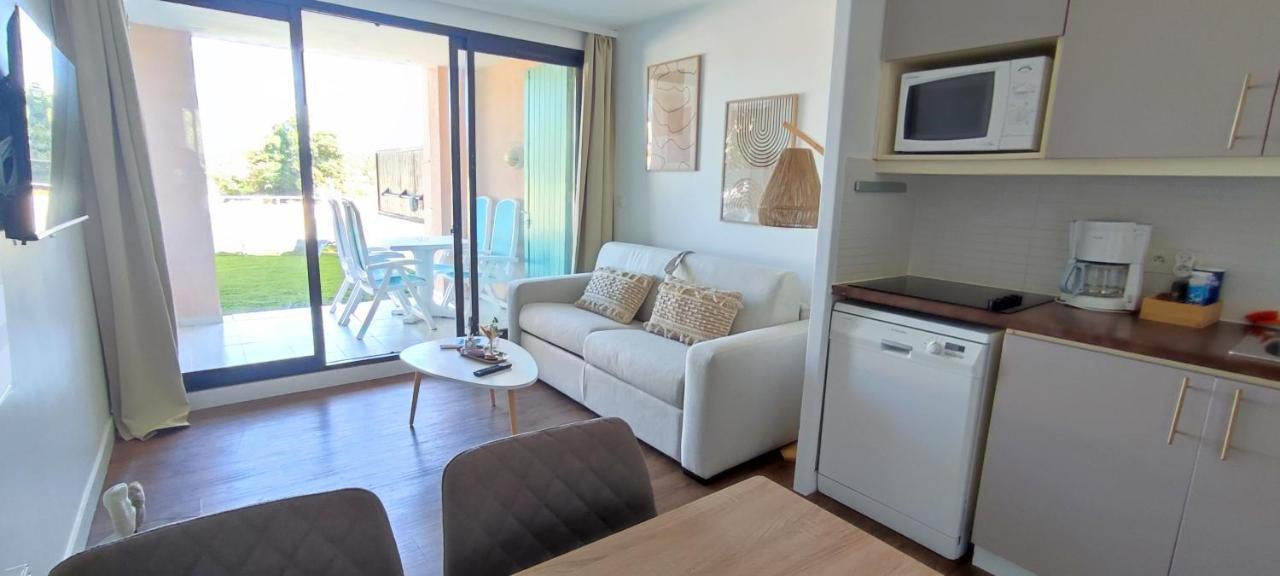 Chez Adriana Appartement Cosy Avec Jardin, Proche Plage Grimaud Eksteriør bilde