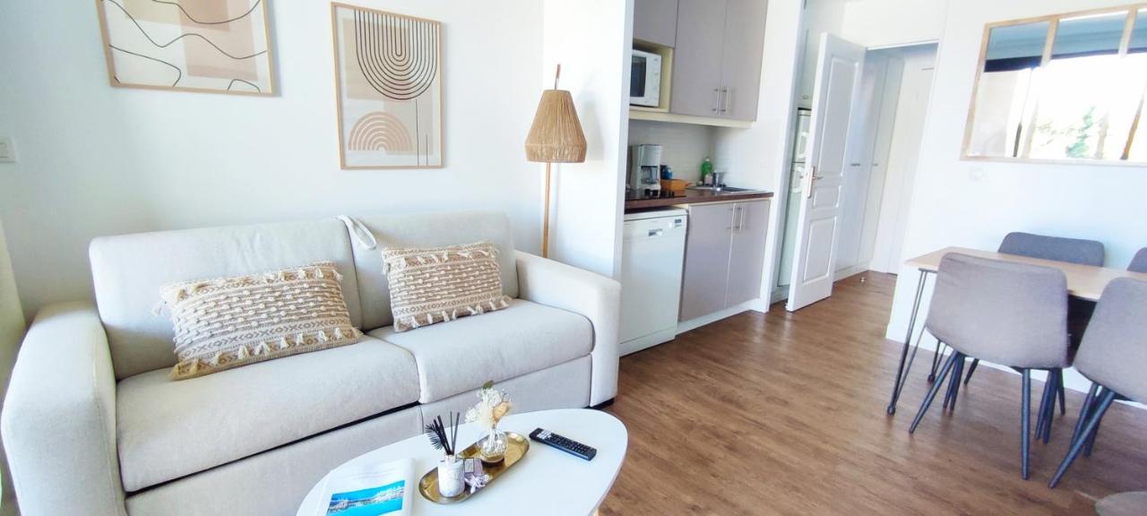 Chez Adriana Appartement Cosy Avec Jardin, Proche Plage Grimaud Eksteriør bilde